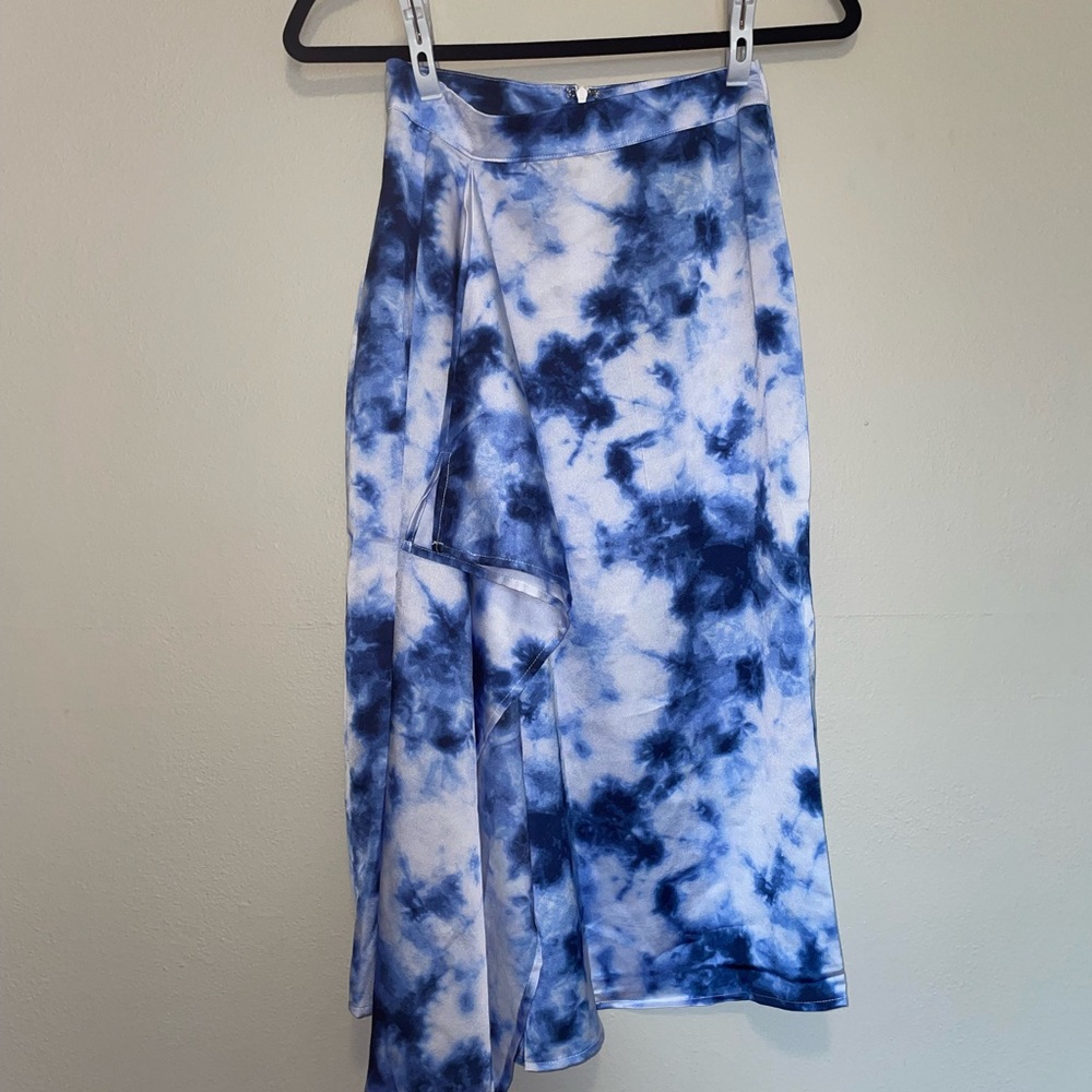 5/$25❌ FINAL CALL❌ NWT-F21 split side skirt - Picture 6 of 7